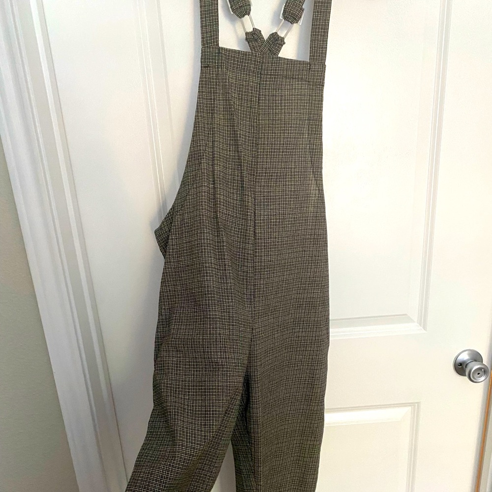 VICI jumpsuit/overalls gray/black plaid one piece!